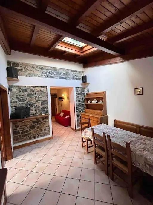 Appartamento Rita Asso Italien